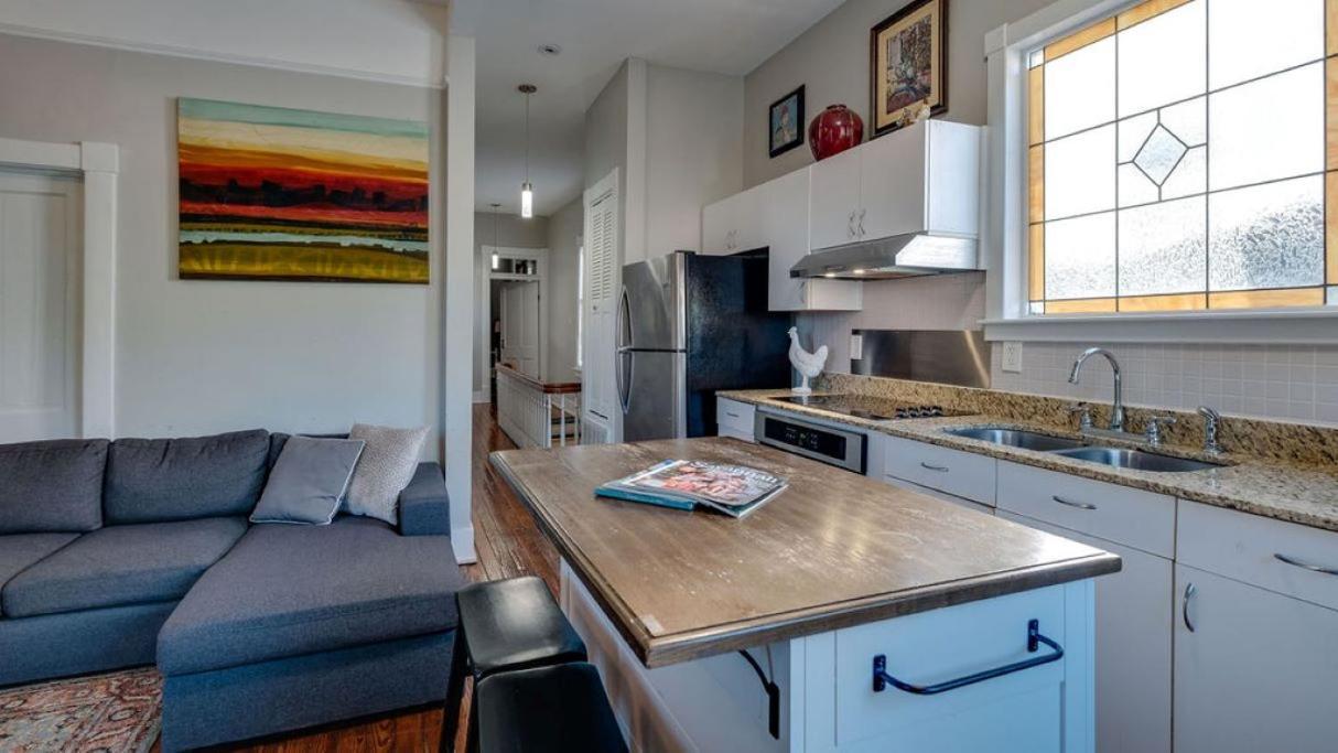 Huge 5 Bed, 5 Bath In Historic Downtown 서배너 외부 사진