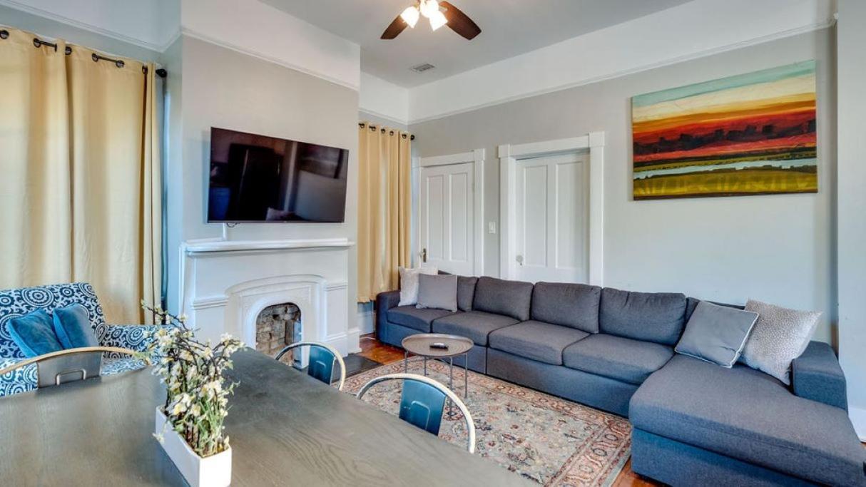 Huge 5 Bed, 5 Bath In Historic Downtown 서배너 외부 사진